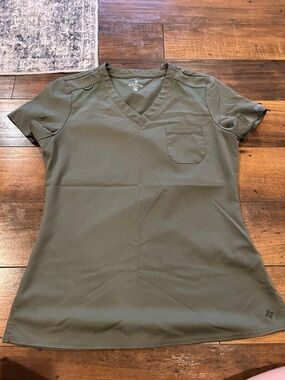 WonderWink Olive V-Neck Medical Scrub Top